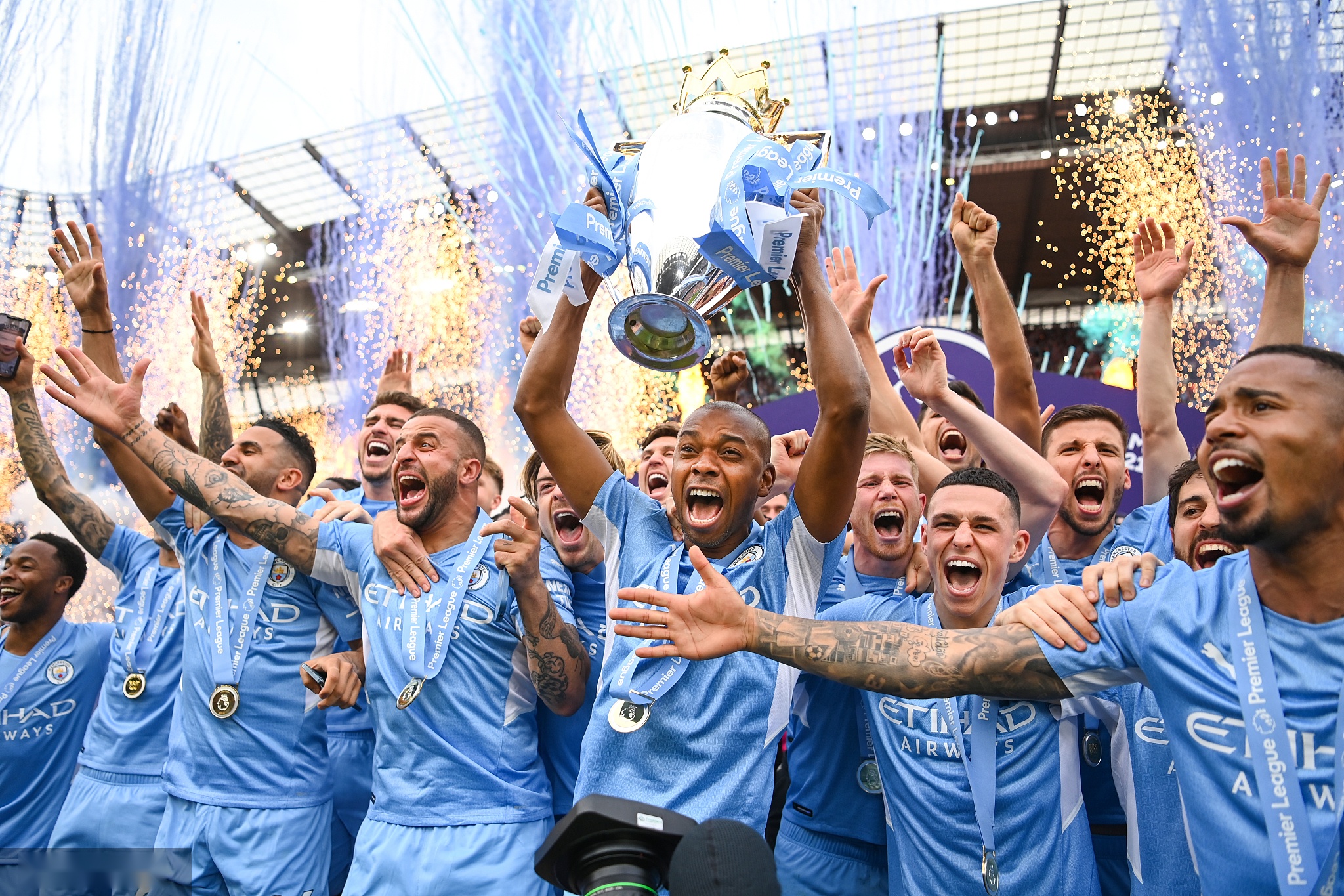 你觉得新赛季的哲凯赖什能打进多少进球？.